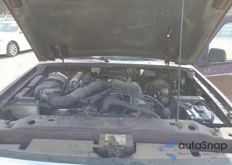 1994 Ford Ranger z USA, uszkodzony, nr VIN 1FTCR10A3RTA59122